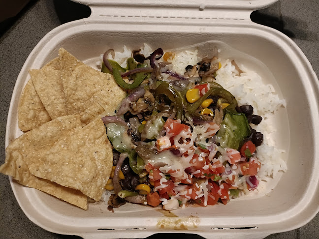 1 North Point Dr, #01 - 176 / 177 / 178 Northpoint City, Singapore 769019