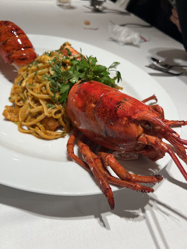 Opinii despre estiatorio Milos în Singapore - Hospitality and gastronomy