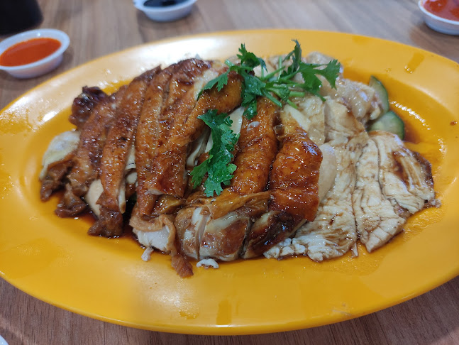 532 Choa Chu Kang Street 51, #01-32 Limbang Shopping Centre, Singapore 680532