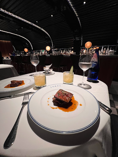 Opinii despre The Clubroom în Singapore - Hospitality and gastronomy