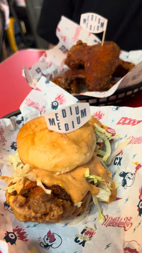 Opinii despre Chix Hot Chicken | Nashville Hot Fried Chicken Singapore în Singapore - Hospitality and gastronomy