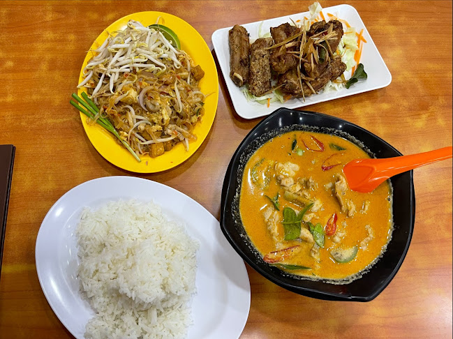 Nana Original Thai Food Clementi - Hospitality and gastronomy