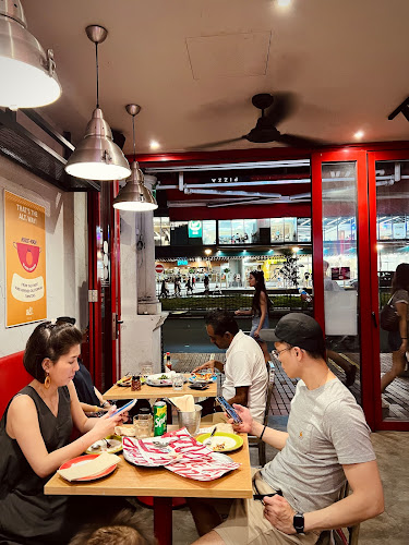 88 E Coast Rd, #01-12, Singapore 423371