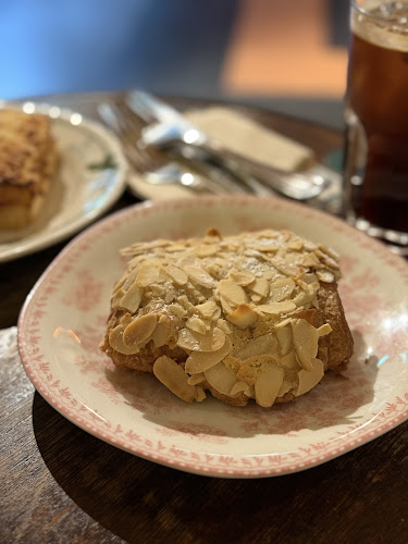 Tiong Bahru Bakery - Safari - Hospitality and gastronomy