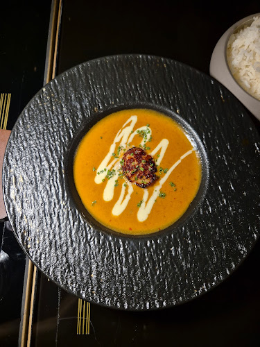 270 Orchard Rd, Singapore 238857