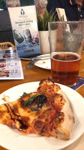 Opinii despre Brewerkz Orchard Rendezvous Hotel în Singapore - Hospitality and gastronomy