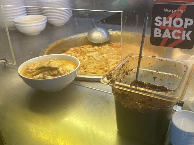 Comentarii opinii despre Heng Kee Curry Chicken Bee Hoon Mee