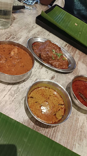 Muthu's Curry - Hospitality and gastronomy