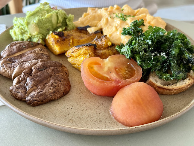 211 Holland Ave, #04-03 Holland Road Shopping Centre停车, Singapore 278967