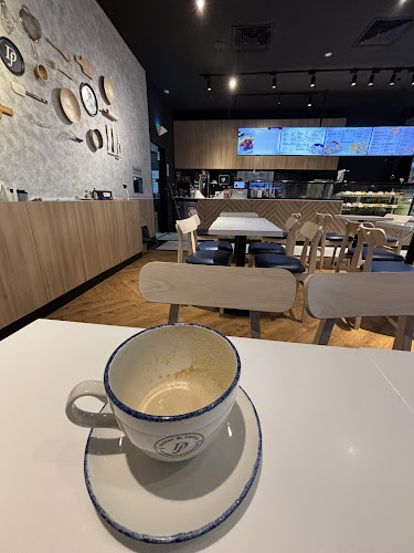 Delifrance - Changi City Point - Hospitality and gastronomy