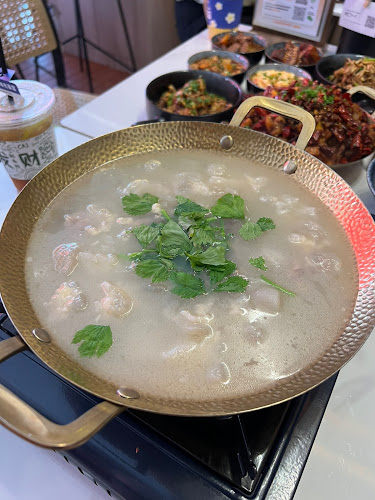 Airport Blvd., T3 Departure Singapore Changi Airport, 03-21, Singapore 819663