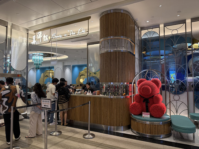 78 Airport Blvd., #B2 - 224, Singapore 819666