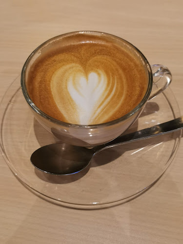 Comentarii opinii despre The Royals Cafe (Siglap)