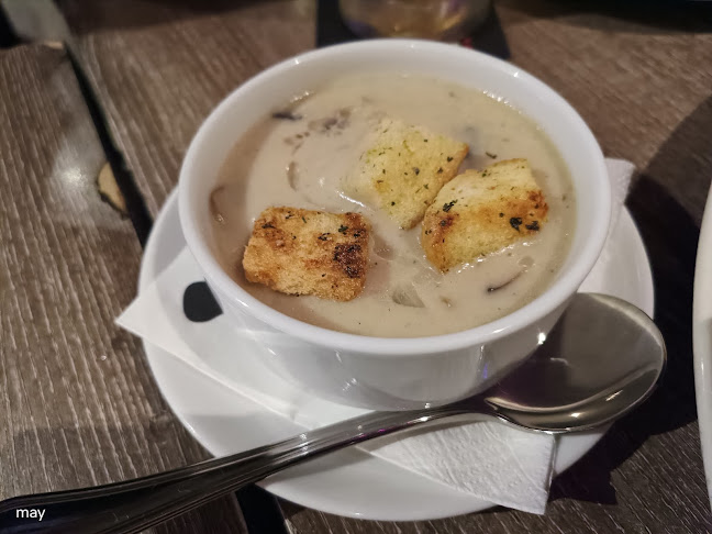 Comentarii opinii despre Hard Rock Cafe