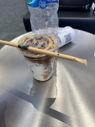 luckin coffee - Robinson 77 - Hospitality and gastronomy