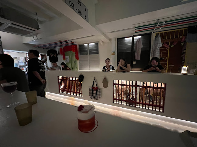 Comentarii opinii despre Lou Shang 楼上