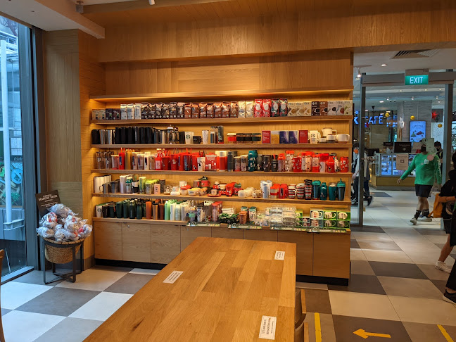 Comentarii opinii despre Starbucks JEM