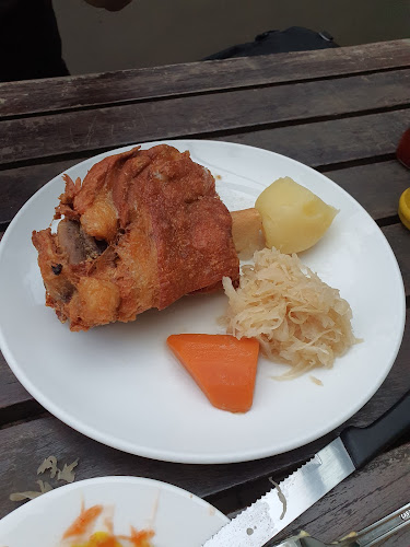 Brauhaus Restaurant & Pub - Singapore