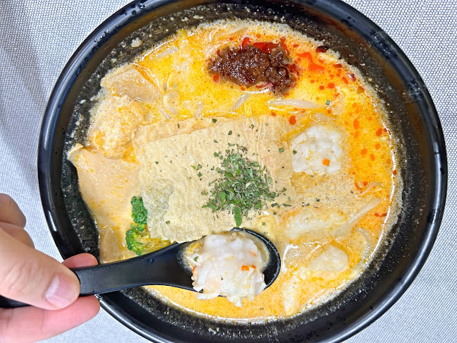 3 Gateway Dr, #01-06 Westgate, Singapore 608531