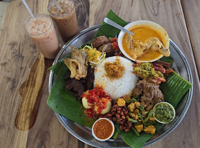 Coba Coba (Nasi Ambeng)