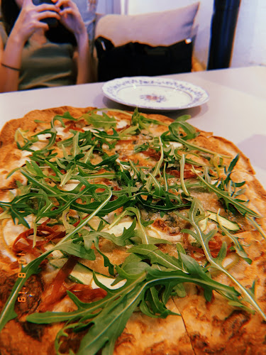 Opinii despre MERCI MARCEL TIONG BAHRU în Singapore - Hospitality and gastronomy