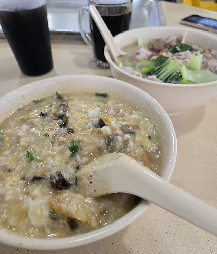 Comentarii opinii despre 海鲜煮粥 HAI XIAN ZHU ZHOU