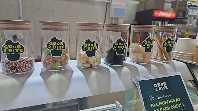 Comentarii opinii despre Grab A Bite