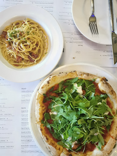 Pizza Fabbrica - Singapore