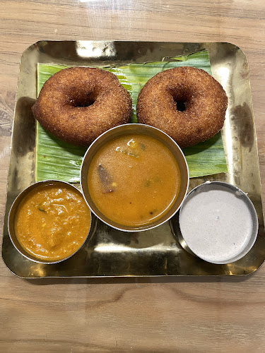 Comentarii opinii despre Cow and Farmer Pure Veg Restaurant