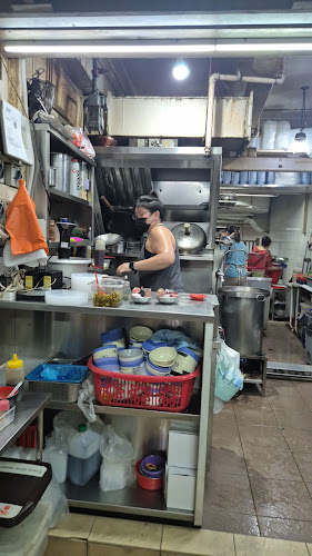 Tang Kay Kee Fish Head Bee Hoon (Tze Char and Modern Lunch Bowls) - Singapore