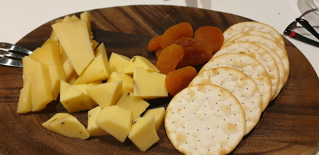 Cavemen Social - Hospitality and gastronomy