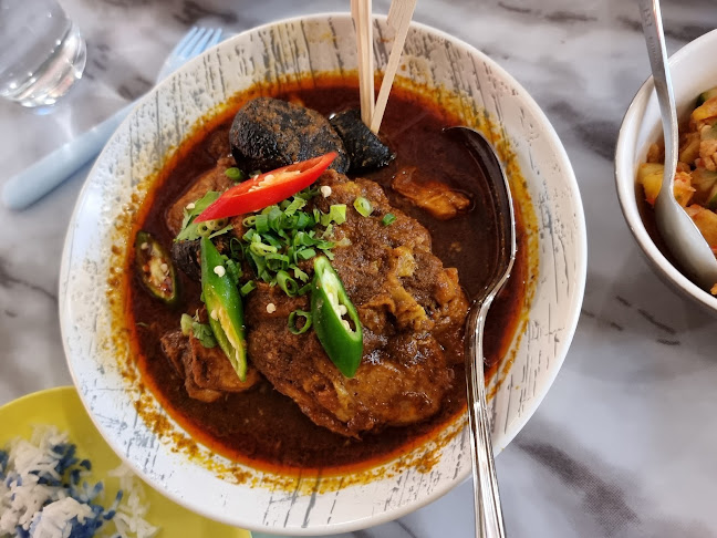Godmama at Parkway Parade - Modern Peranakan Restaurant Singapore - Hospitality and gastronomy