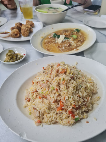 Hong Kong Street Chun Kee - Hospitality and gastronomy