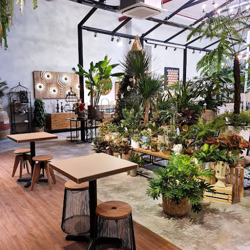 Knots Cafe & Living (Pasir Panjang)