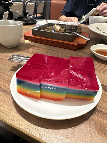 Paradise Classic 樂天经典 at Pasir Ris Mall - Hospitality and gastronomy