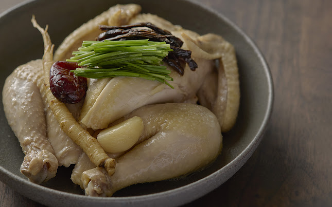 Na Oh - Hospitality and gastronomy