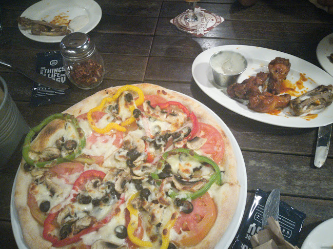 Brewerkz Orchard Rendezvous Hotel - Hospitality and gastronomy