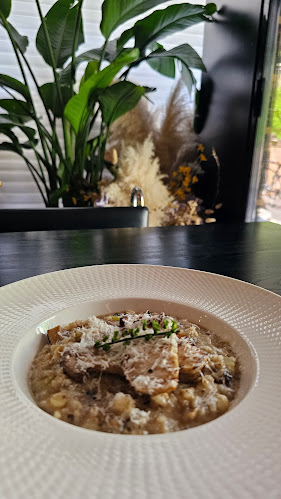 5B Portsdown Rd, #01-02, Singapore 139311