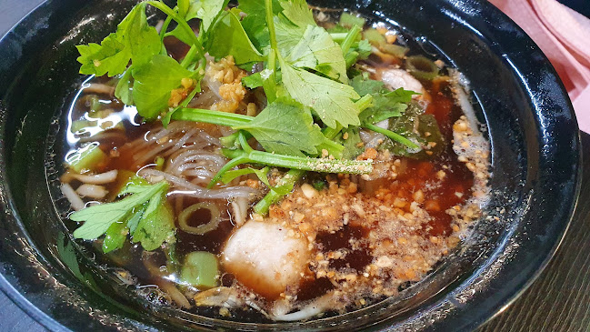 Opinii despre Happy Thai Food - Pasir Ris în Singapore - Hospitality and gastronomy