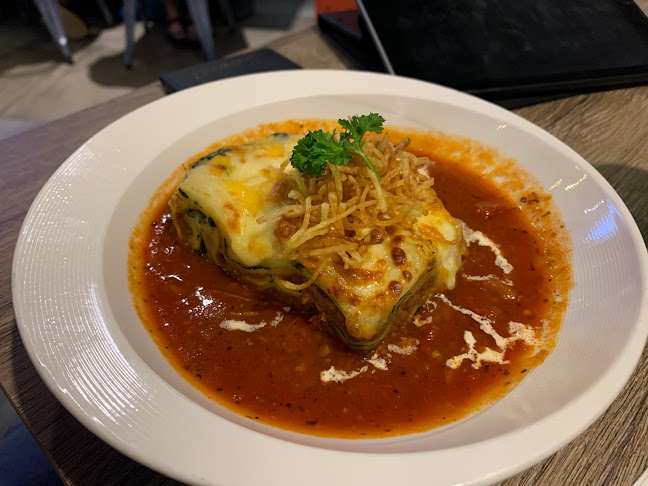 10 Eunos Rd 8, #02-136/137 SingPost Centre, Singapore 408600