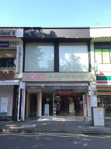 6A Lor Mambong, Singapore 277673