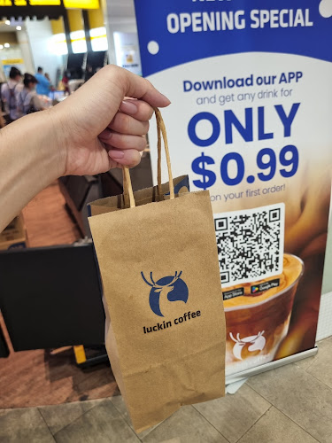 83 Punggol Central, Waterway Point, #01-K12, K15 West Wing Entrance Atrium, 828761