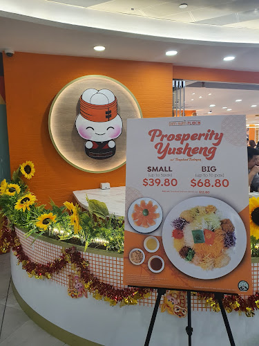 176 Orchard Rd, #B1 - 07 The Centrepoint, Singapore 238843