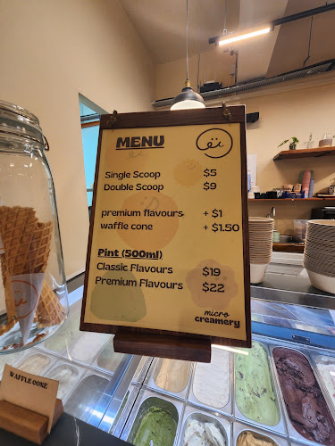 Opinii despre Microcreamery - Siglap în Singapore - Hospitality and gastronomy