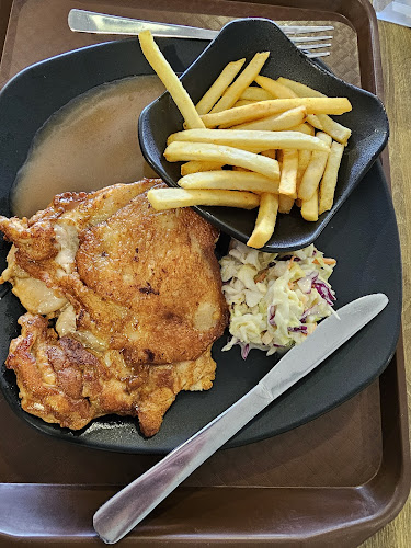 Opinii despre Fins & Feathers în Singapore - Hospitality and gastronomy