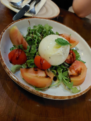 Comentarii opinii despre LINO @ Binjai Park