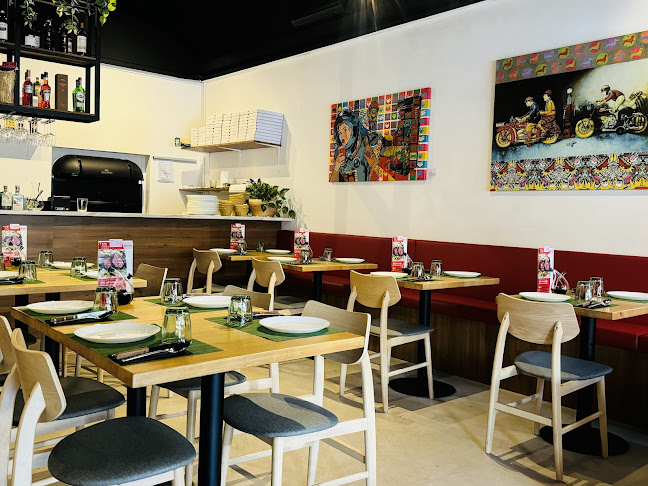 Opinii despre La Bettola Pizza & Grill în Singapore - Hospitality and gastronomy