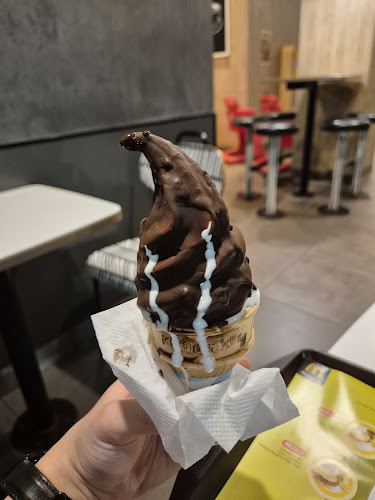 McDonald's Choa Chu Kang Lot 1 - Hospitality and gastronomy