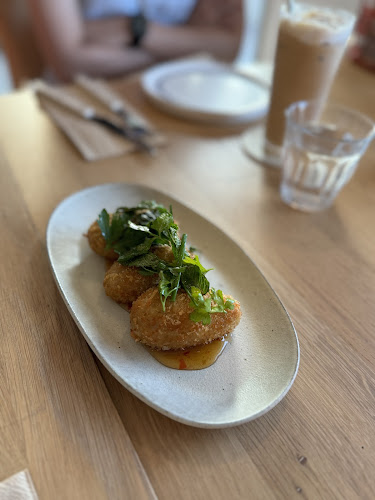 211 Holland Ave, #04-03 Holland Road Shopping Centre停车, Singapore 278967