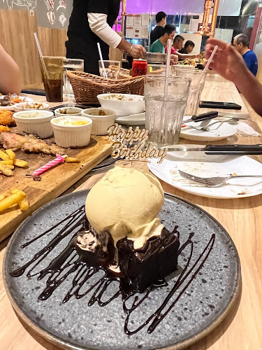 Tomahawk King: Steakhouse and Grill (Steak & Japanese Yakiniku) - Singapore